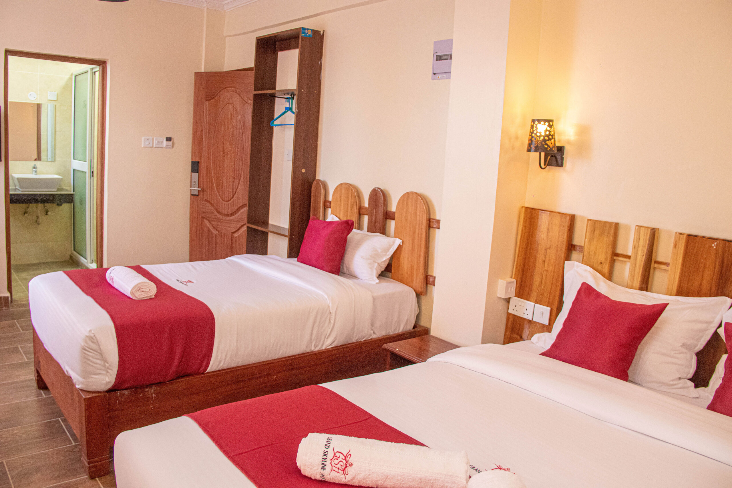 Deluxe Room - View 2